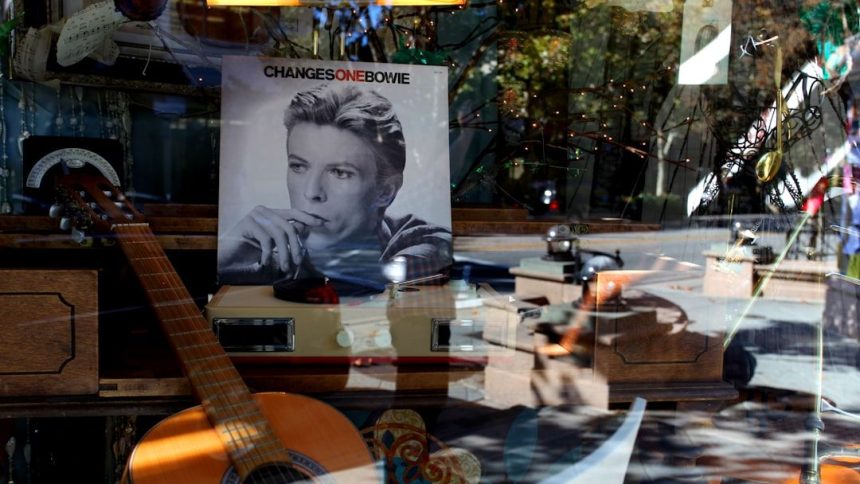 6 Album Headliners Who Performed While Seriously Ill