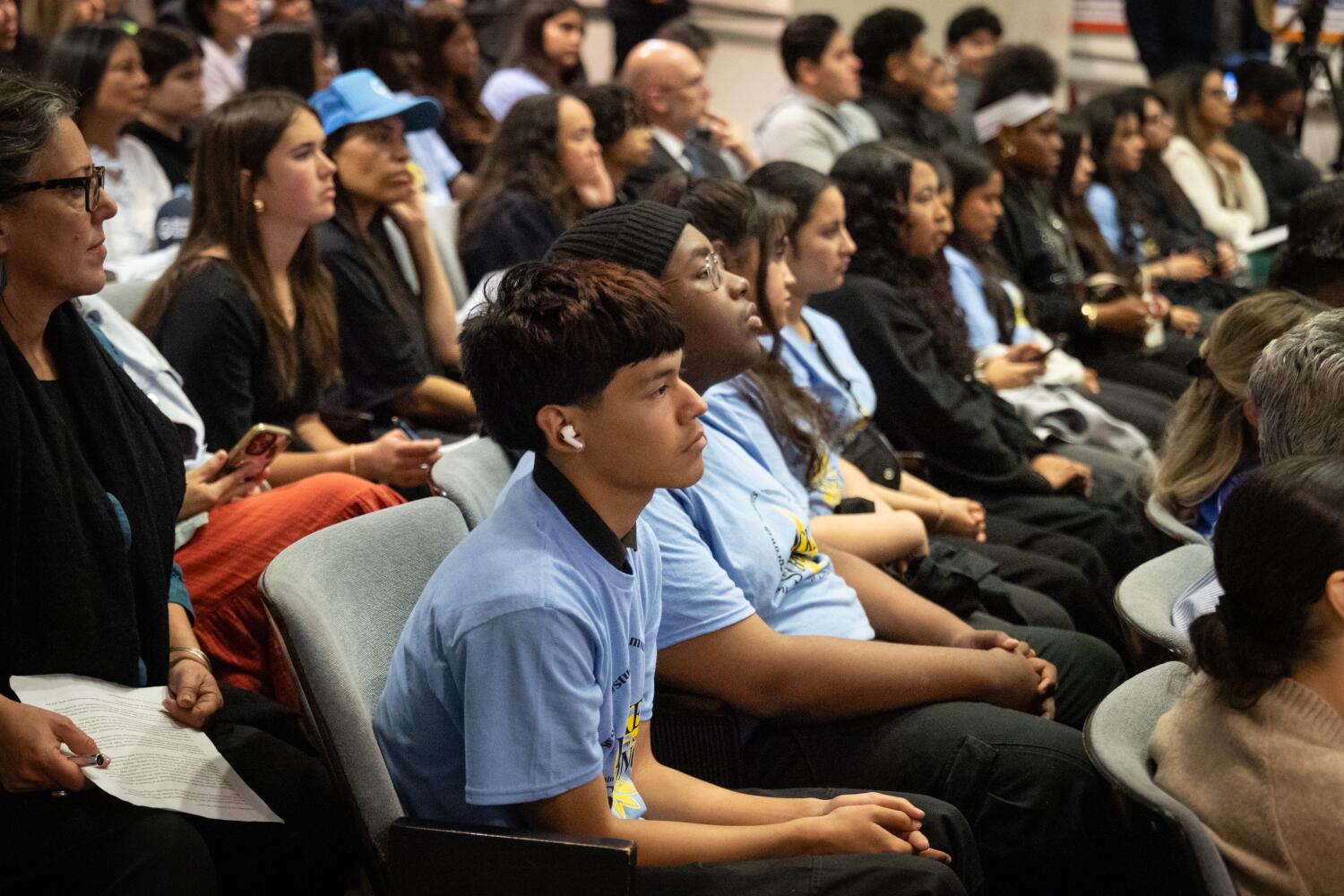 Carvalho probe looms over LAUSD meeting as labor talks, charter renewal demand attention