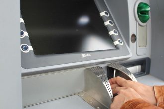 Why I Never Use My Debit Card at These 3 Types of Gas Stations in the Valley