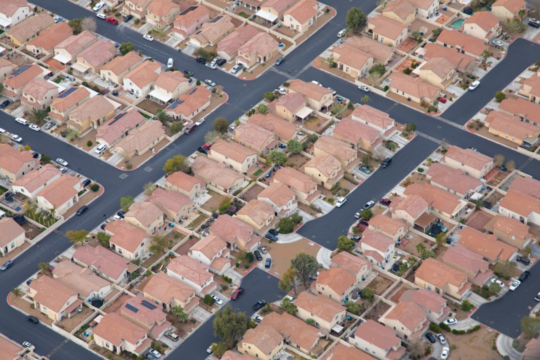 Las Vegas has high rate of ‘accidental landlords’, report says