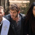 'Big Mistakes' Trailer: Dan Levy & Taylor Ortega Get Into Trouble Over a Stolen Necklace In Netflix Series - Watch!