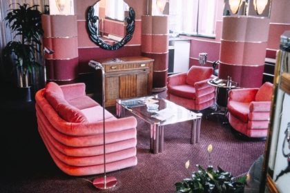 4 Classic Vegas Lounges Where You Can Still Feel Like Sinatra for an Hour