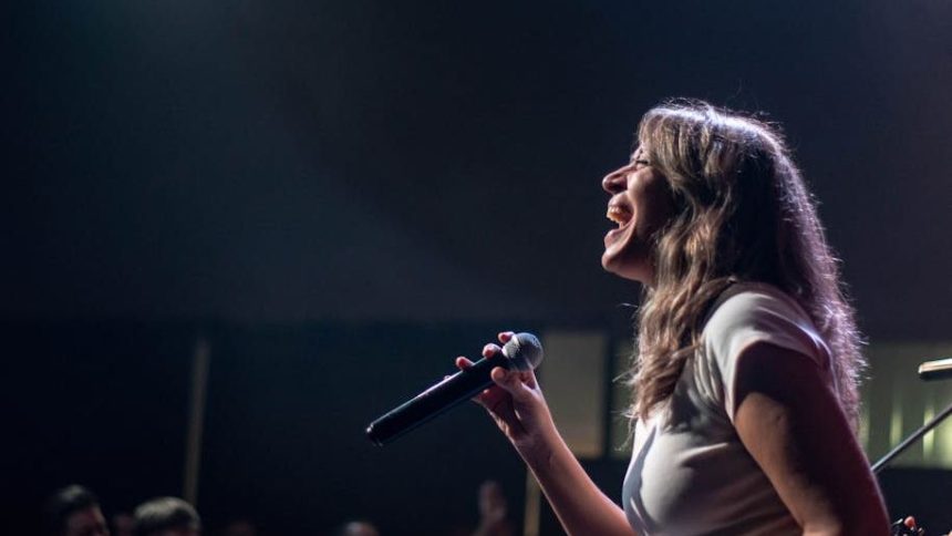 The Science Behind Why Crowd Singalongs Feel Magical