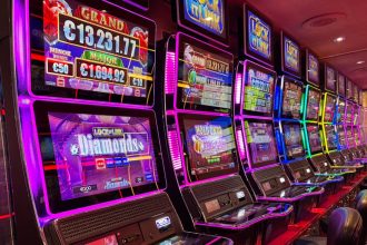 Local player wins $181K table game jackpot at Las Vegas Valley casino