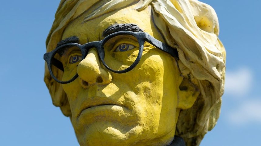 How Andy Warhol Predicted Modern Celebrity Culture