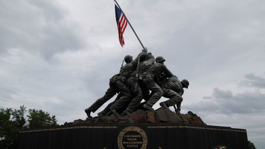 The 4 Untold Stories Behind the World's Most Famous Photographs