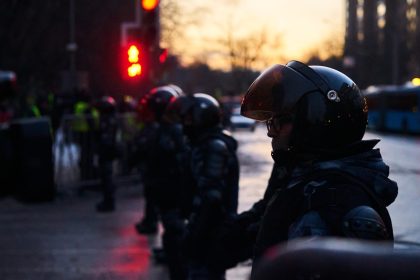 Court blocks release of investigation into CCSD police officer who kneeled on student