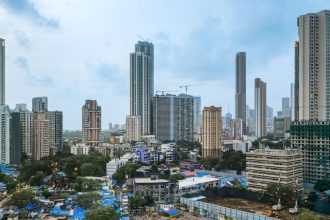 The 'Equity Gap': Why One Side of Flamingo Road is Appreciating Twice as Fast