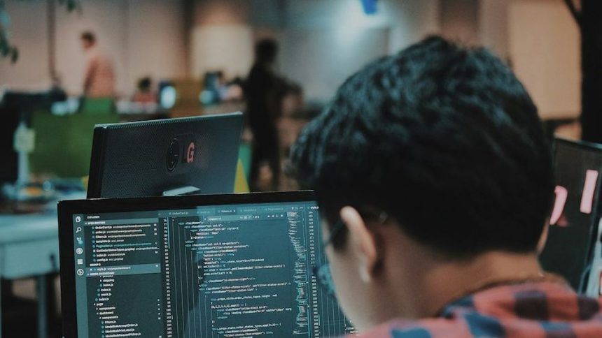 Beyond the 9-to-5: The 3 Remote Jobs That Actually Pay Six Figures in 2026