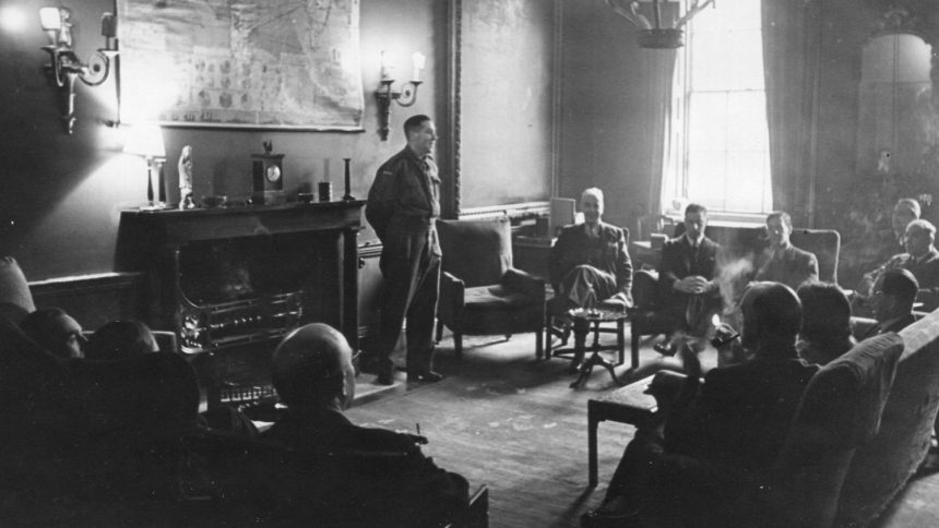 7 Historical Events That Almost Had a Different Ending