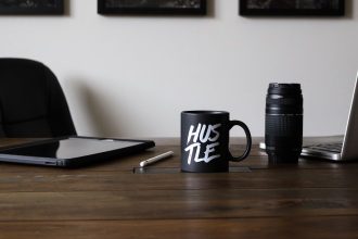 401(k) vs. The 'Side Hustle': Why Gen Z is Abandoning Traditional Retirement Paths