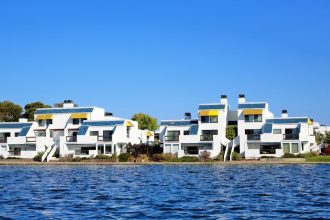 The 'Middle-Class Trap': Why Earning $100k Feels Like $40k in These 10 States