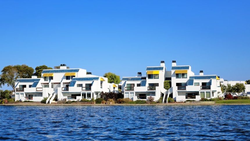 The 'Middle-Class Trap': Why Earning $100k Feels Like $40k in These 10 States