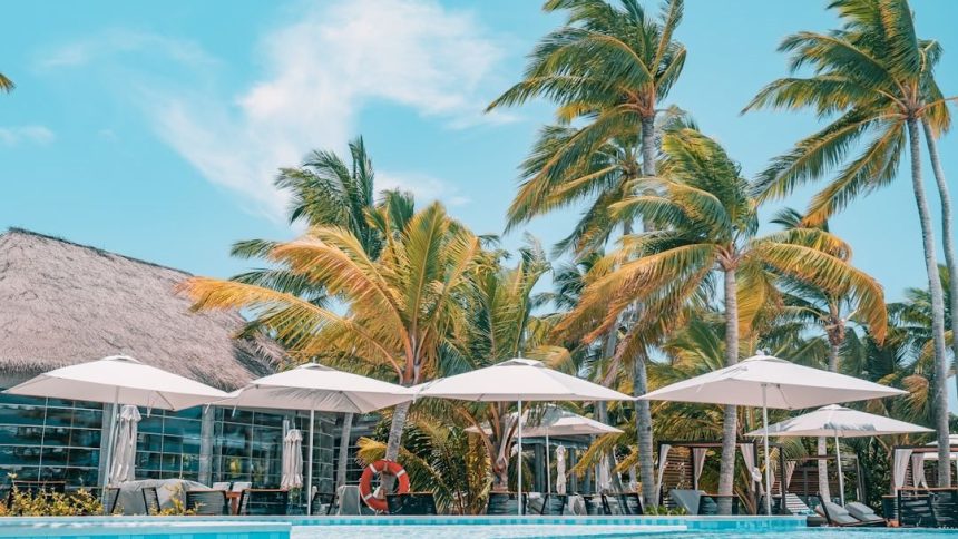 The 'Resort Fee' Rebellion: Which Off-Strip Hotels are Finally Dropping the Extra Charge