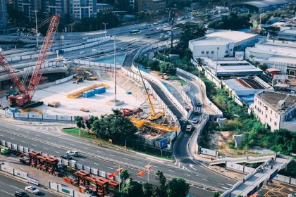 The 'Interstate Gridlock': Why U.S. Highway Construction Takes 5x Longer Than Anywhere Else