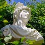 5 Leaders Who Built Empires - and Crashed Them