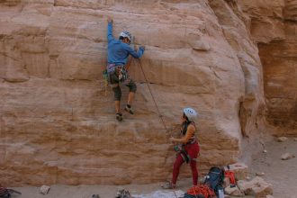 Climbers at Red Rock, family of 4 at Valley of Fire rescued in separate missions