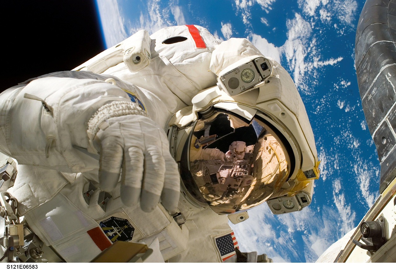Artemis II astronauts prepare for return to Earth  -  PHOTOS