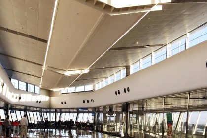 Harry Reid Airport unveils real-time TSA wait feature online