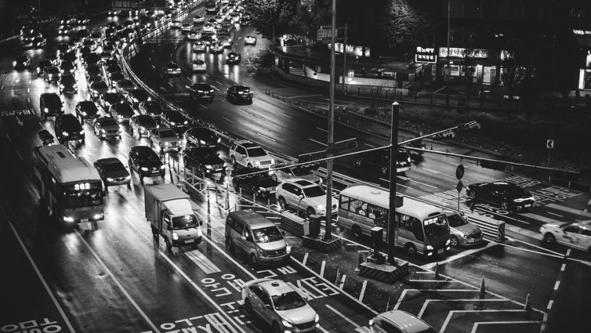 Shortcut or Trap? The Truth About Using Sahara Avenue to Bypass I-15