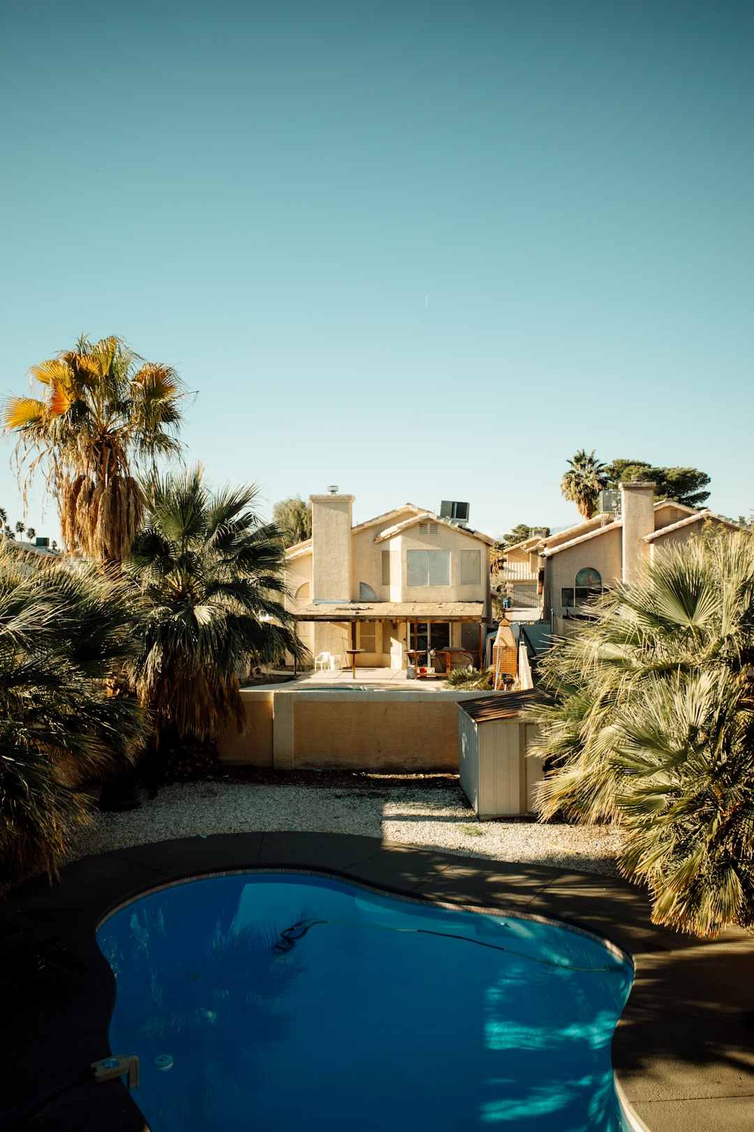 LVR reports slight dip in home prices