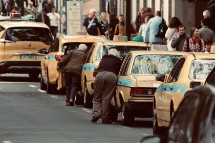 The "Long-Haul" Scam: How to Spot Taxis Taking You the Long Way