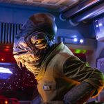 When 20 Background Extras Accidentally Stole the Scene