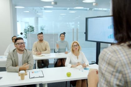 CCSD principals send message voting against contract extension for NIAA director