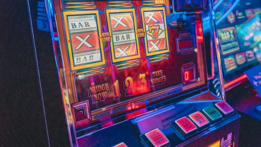 Slot Machine Myths vs. Reality: Does the "Temperature" of a Machine Actually Matter?