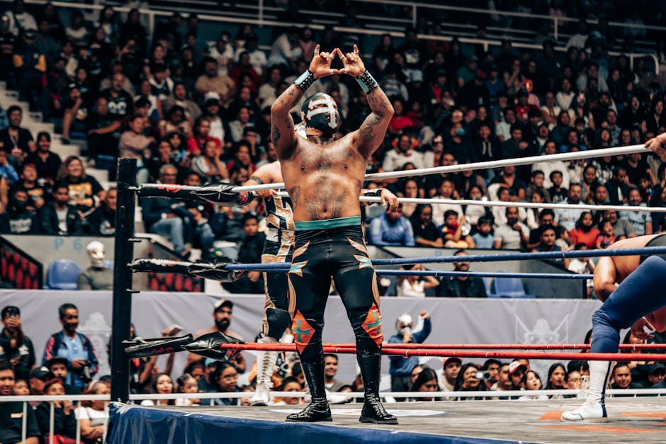 Escapades of Grey: Las Vegas wrestler performs in exhibition match  -  PHOTOS