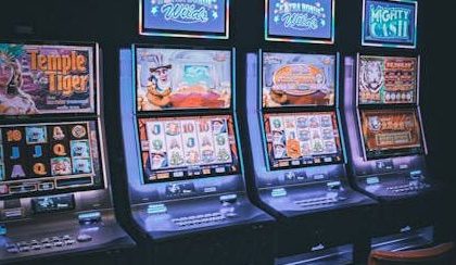 The "Near-Miss" Effect: How Slot Machines Trick Your Brain into Thinking You Almost Won