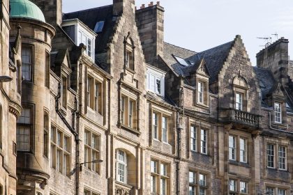 5 Fictional Towns We Wish Were Real