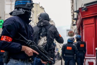 The daring raid that led to 35 members of mafia members arrested for drug trafficking