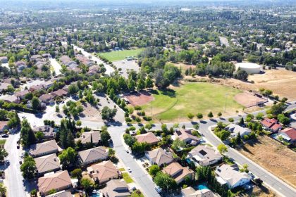 Retiring in the Desert: Why Thousands Choose Summerlin Over Traditional Retirement Communities