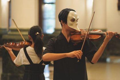 7 Authors Who Use Music to Outline Their Plots