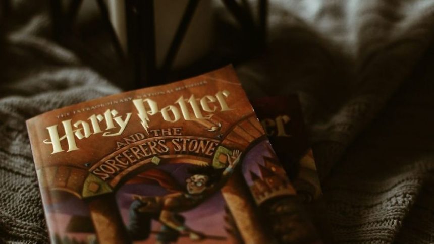 5 Books That Were Turned Down by Publishers - Then Sold Millions