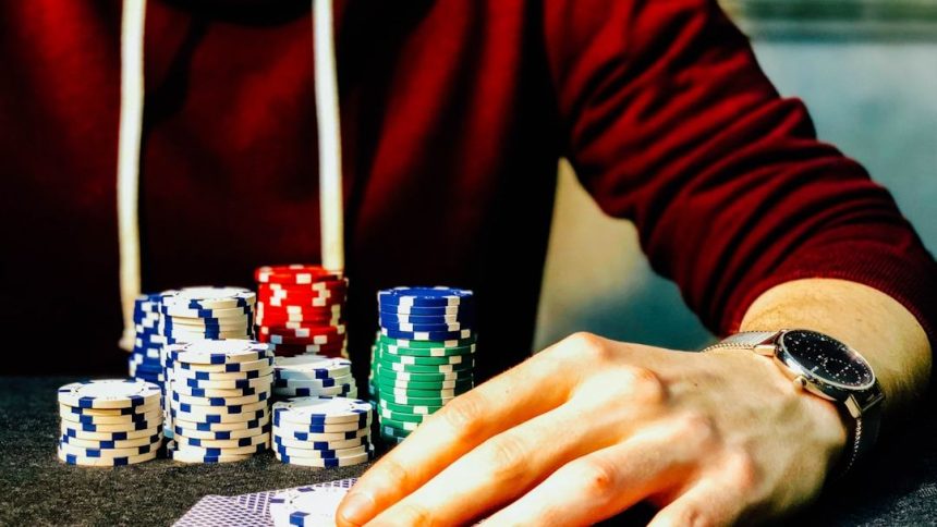 Skill vs. Chance: Why Poker Remains the Ultimate Human Behavior Laboratory
