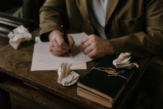The 20 Weirdest Writing Habits of Iconic Authors