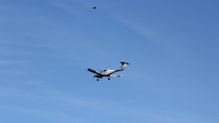 United Airlines pilot reports possible drone strike 3,000 feet over San Diego
