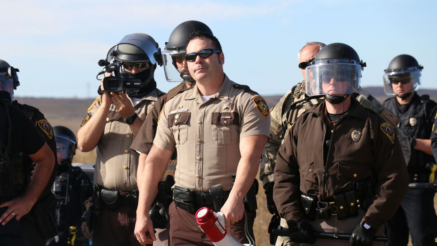 House Adopts Budget to Unlock $70 Billion for Immigration Enforcement