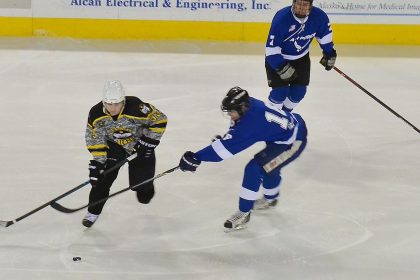 Golden Knights persevere for second straight overtime win over Mammoth