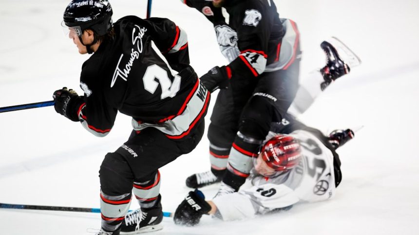 Graney: Knights play like veterans they are in 2OT win over Mammoth