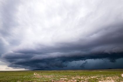 Shelf cloud from earlier today in Goodland, KS