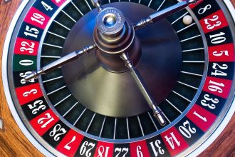 The Gambler's Fallacy: Why Our Brains Seek Patterns in Pure Randomness