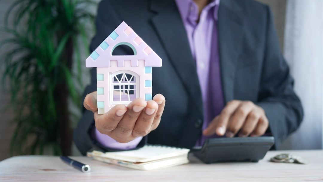 Rethinking Homeowners Insurance: The Catastrophe-Only Rule