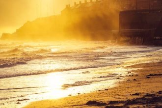 ‘Hotter than Hawaii’: London and East Anglia expected to reach 27C on Friday