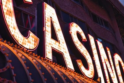 The American Dream, Exported: How the Vegas Aesthetic Conquered Global Tourism
