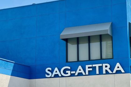 SAG-AFTRA reaches tentative labor deal with major studios