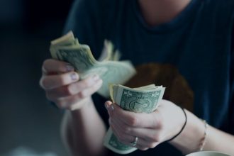 Best Money Management Apps for Cash Flow Reporting in 2026