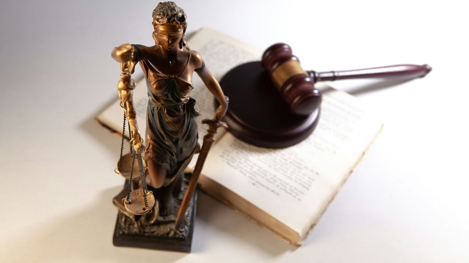 Fatal shooting looms over Family Court race, with two attorneys trying to unseat incumbent